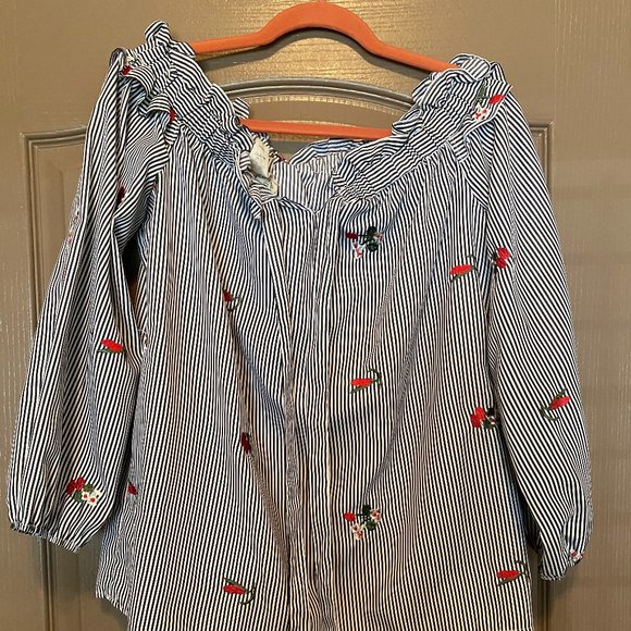 Off Shoulder Embroidered Top + Back Bow Detail - M - Picture 5 of 5